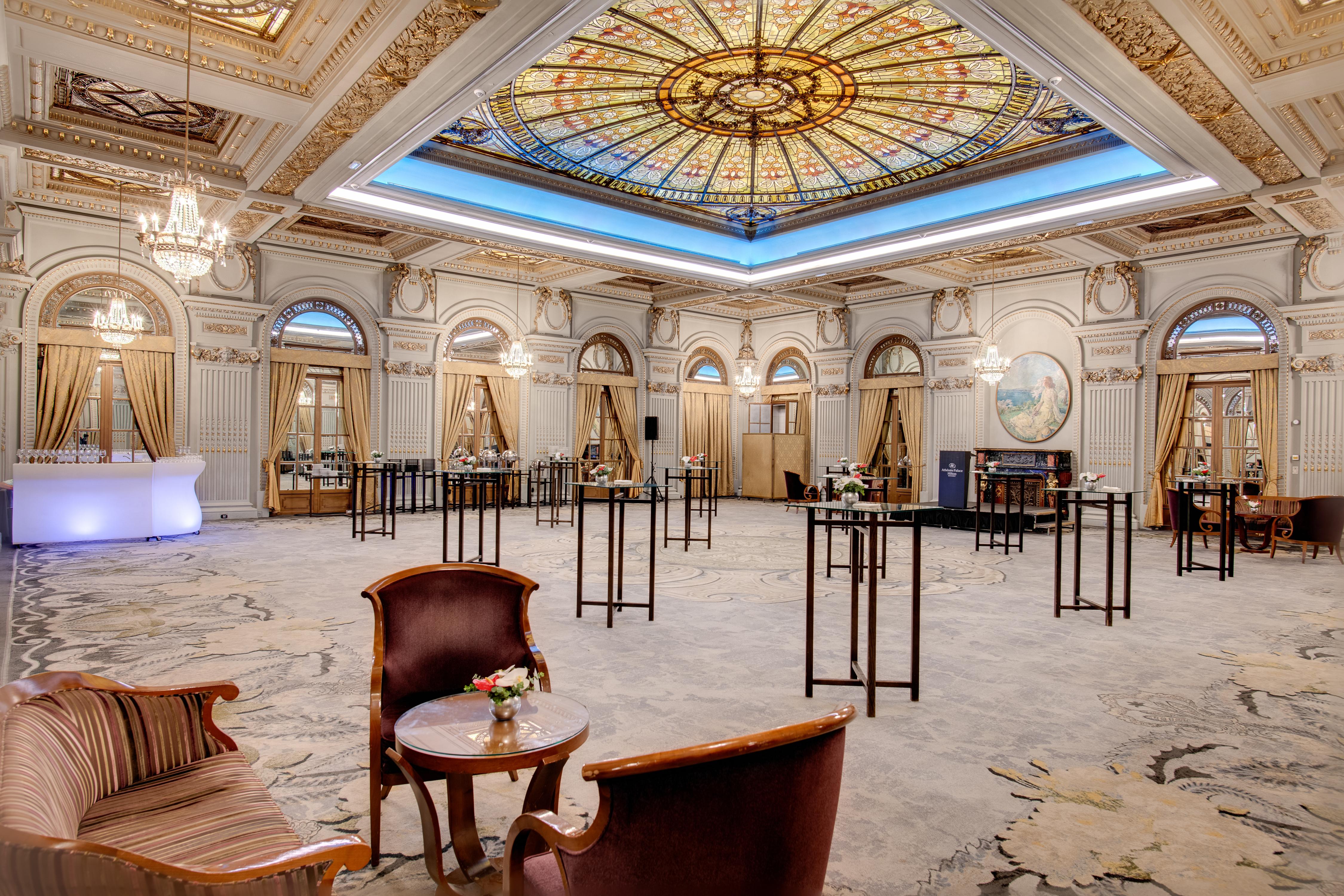 Intercontinental Athenee Palace Bucharest, An Ihg Hotel Esterno foto The Grand Ballroom