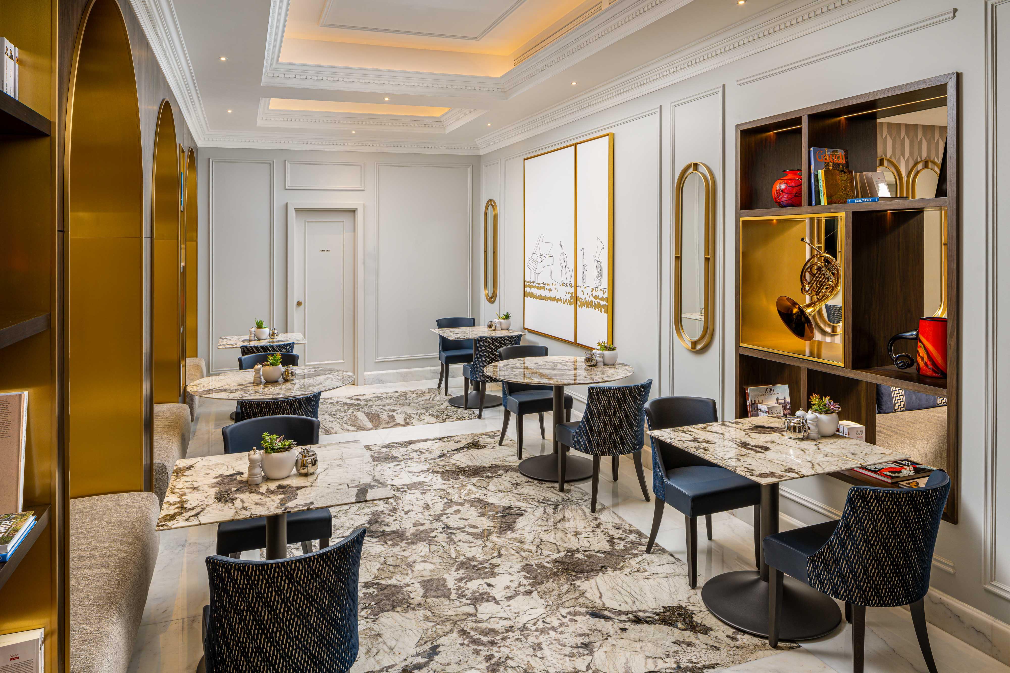 Intercontinental Athenee Palace Bucharest, An Ihg Hotel Esterno foto The Lounge at the InterContinental London The O2