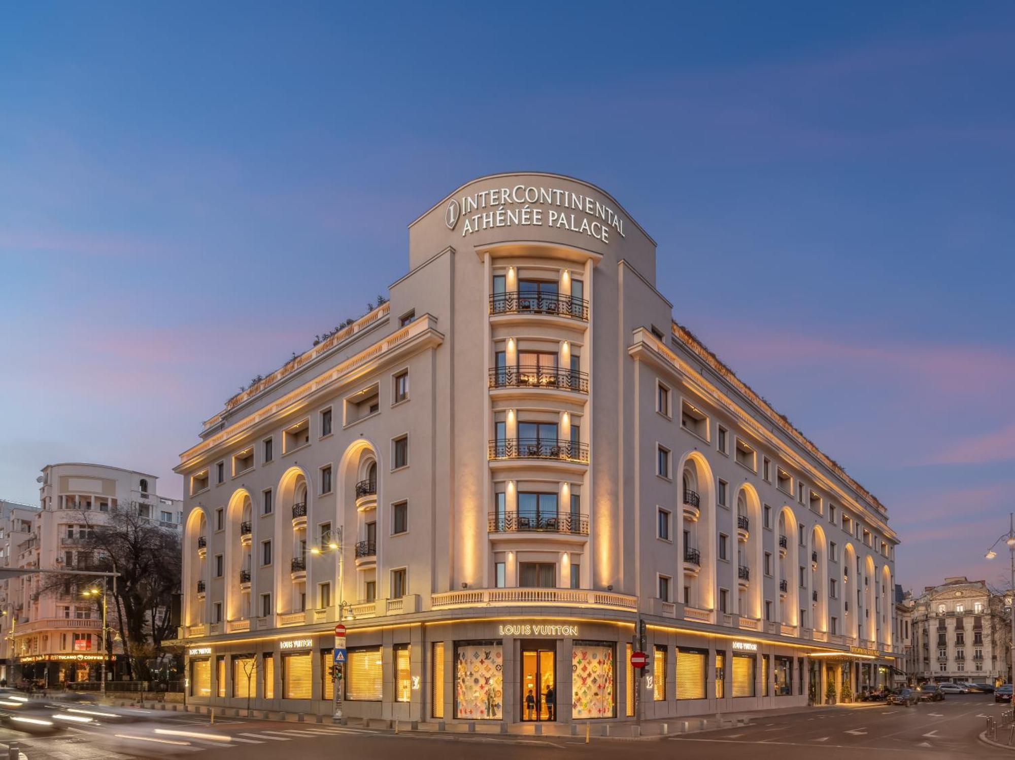 Intercontinental Athenee Palace Bucharest, An Ihg Hotel Esterno foto InterContinental Athens